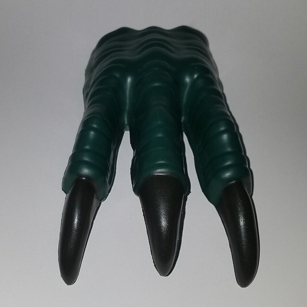 SINGLE Jurassic World (1) Velociraptor Claw Green Halloween Costume Replacement